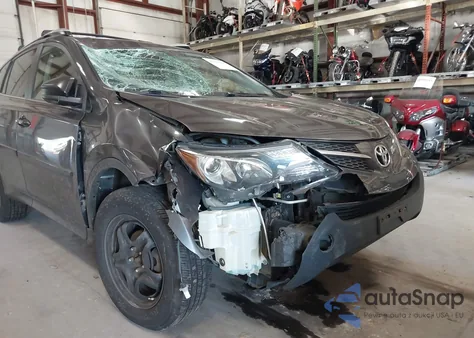2015 Toyota Rav4 Le z USA, uszkodzony, nr VIN JTMBFREVXFJ021974